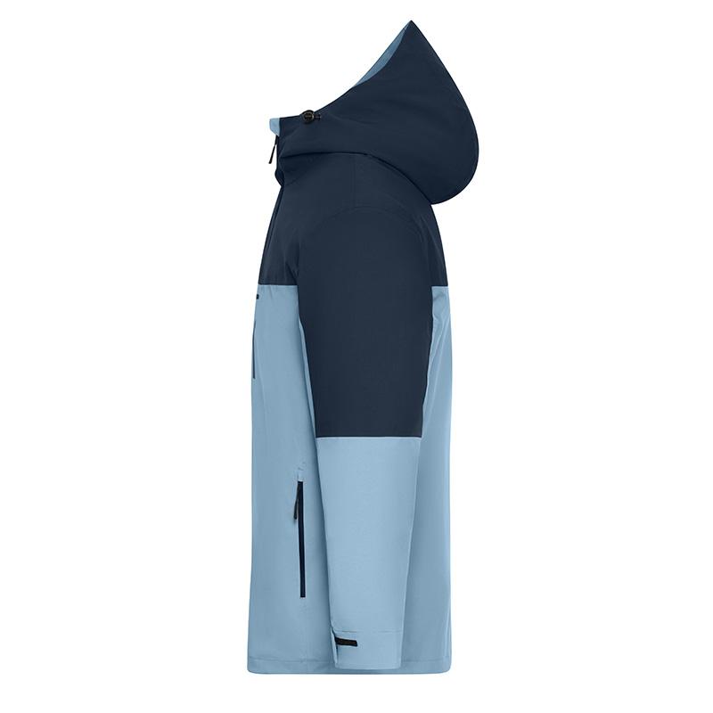 bleu-laiteux/marine