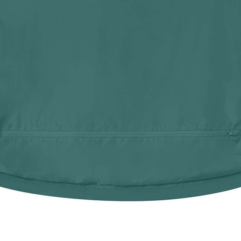 vert-fumé/carbone